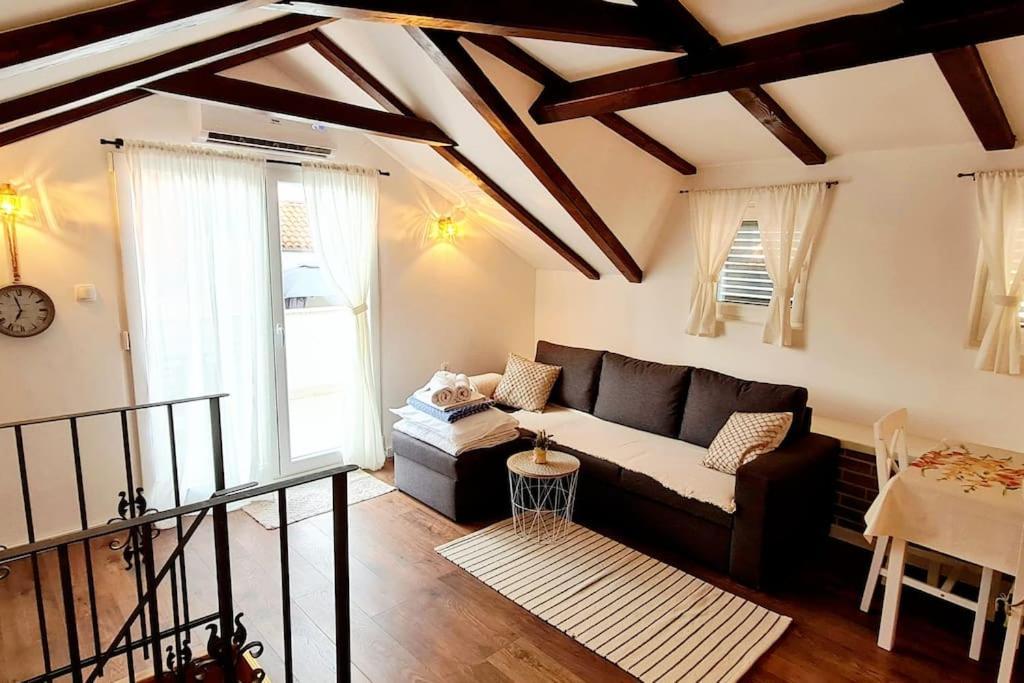 Apartmani Centar Водице Экстерьер фото